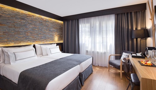 Premium Room