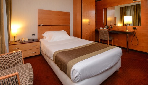Classic Single Room
