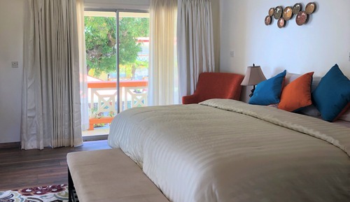 Room, 1 King Bed, Oceanfront