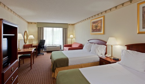 Suite, 2 Queen Beds