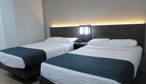 Deluxe Room, 2 Double Beds, Non Smoking, Refrigerator & Microwave