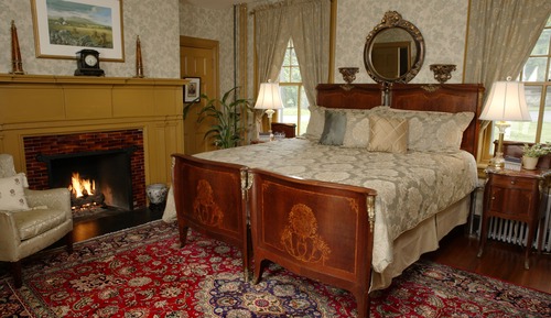 Exclusive Double Room Single Use, 1 Bedroom, Fireplace