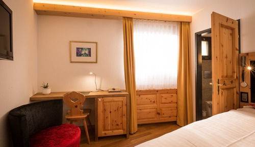 Single Room, 1 Twin Bed, Private Bathroom, River View
