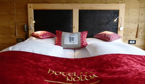 Superior Triple Room, 1 King Bed with Sofa bed, Mountain View