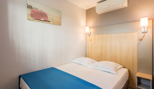 Apartment 6 people - 1 bedroom + 1 sleeping alcove - Terrace or balcony - air conditioned