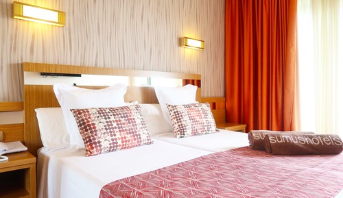 Classic Double Room, Pool View
