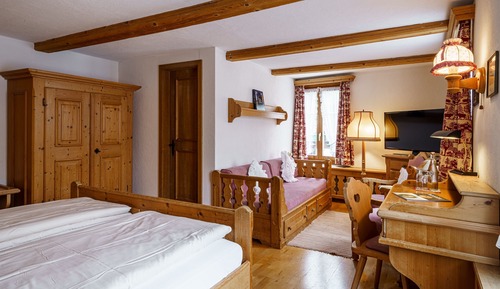 Superior Double Room with extra beds for 3