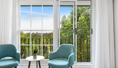 Executive Room, 1 King Bed, Balcony