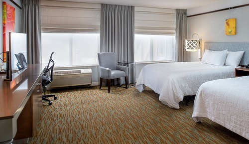 Room, 2 Queen Beds (Drinks & Snacks)