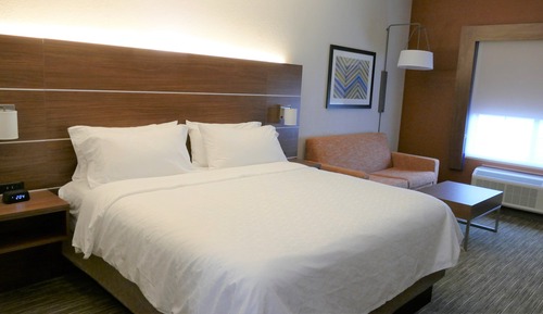 Standard Room, 1 King Bed with Sofa bed