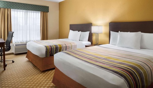 Room, 2 Queen Beds, Accessible, Non Smoking