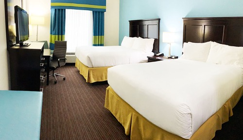 Suite, Multiple Beds