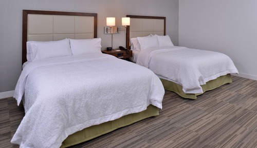 Room, 2 Queen Beds, Accessible, Non Smoking