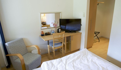 Economy Single Room, 1 Large Twin Bed