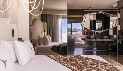 Anything Can Happen Suite - Stage View - Entrance to Ushuaia Club Included