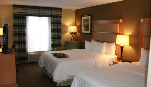 Room, 2 Queen Beds, Accessible, Non Smoking