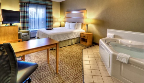 Suite, 1 King Bed, Non Smoking