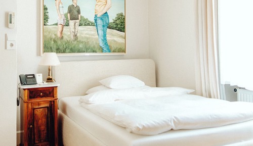 Standard Single Room