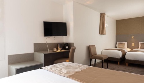 Standard Quadruple Room