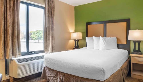 Studio, 1 Queen Bed, Non Smoking