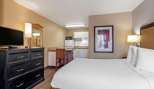 Studio, 1 Queen Bed, Non Smoking