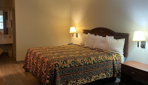 Basic Single Room