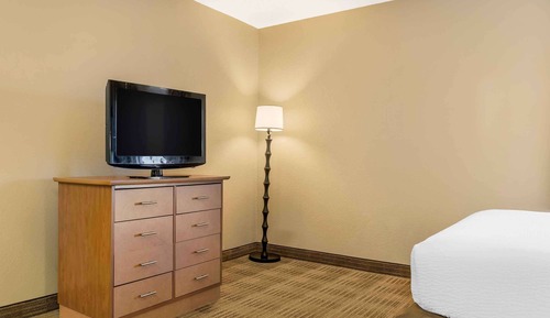 Studio, 1 Queen Bed, Non Smoking