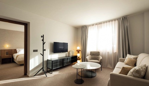 Junior Suite (Occitania)