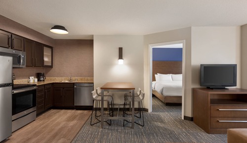 Suite, 1 Bedroom, Non Smoking (Mobility/Hearing Accessible, Tub)