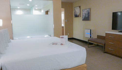 Suite, 1 King Bed, Non Smoking