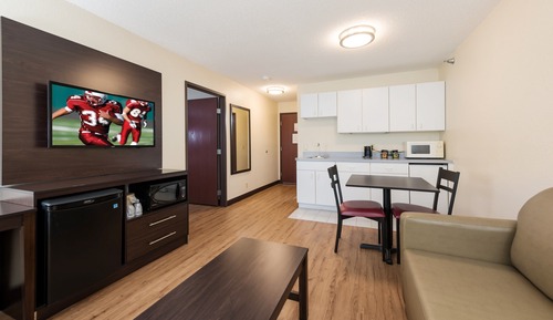 Suite, 1 King Bed, Non Smoking