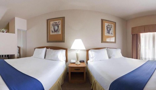 Suite, 2 Queen Beds