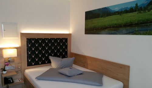 Comfort Single Room