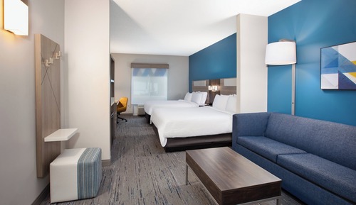 Suite, Multiple Beds