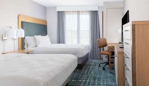 Premium Suite, 2 Queen Beds, Accessible, Bathtub