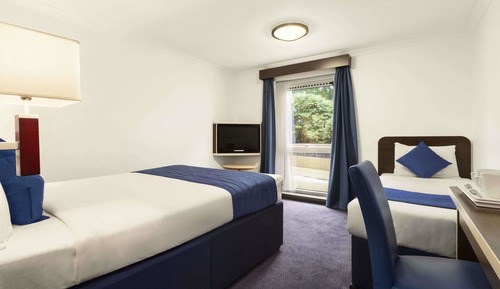 Room, Multiple Beds, Non Smoking