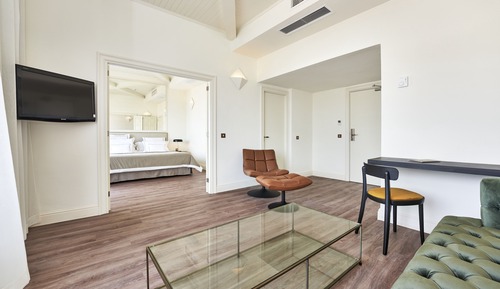 Double Room, Balcony, Partial Sea View