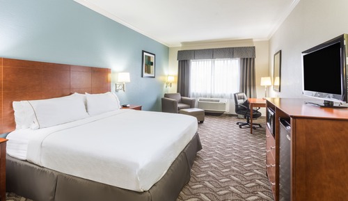 Standard Room, 1 King Bed