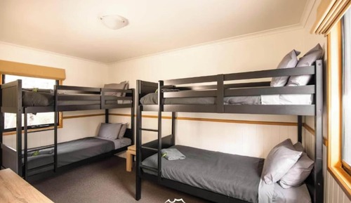 Superior 2 Bedroom Chalet - Sleeps 6