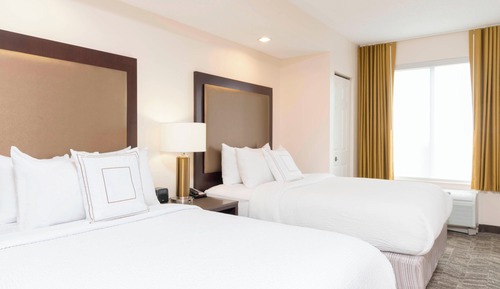 Suite, 2 Double Beds, Non Smoking