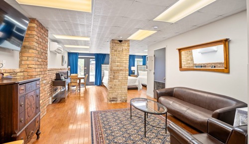 Room (Maxwell Anderson Residence)