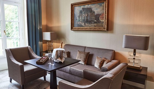 Executive Suite