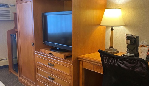 Traditional Room, 2 Queen Beds, Non Smoking, Refrigerator & Microwave