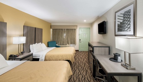 Standard Room, 2 Queen Beds, Non Smoking