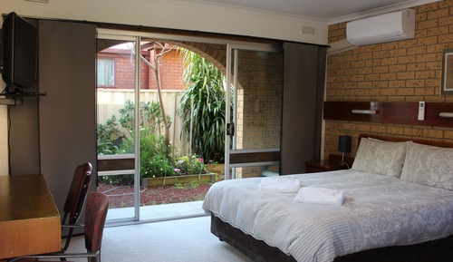 Superior Queen Room
