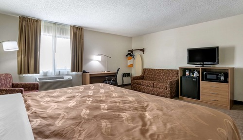 Suite, 1 King Bed, Non Smoking