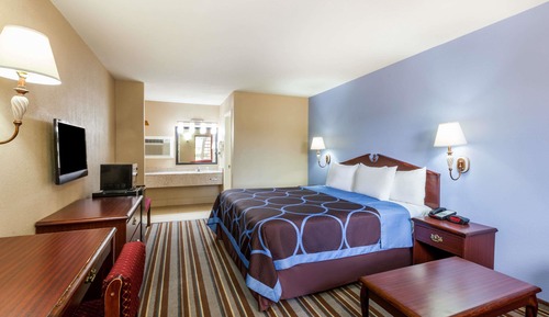 Standard Room, 1 King Bed