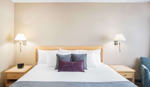 Traditional Room, 1 Queen Bed