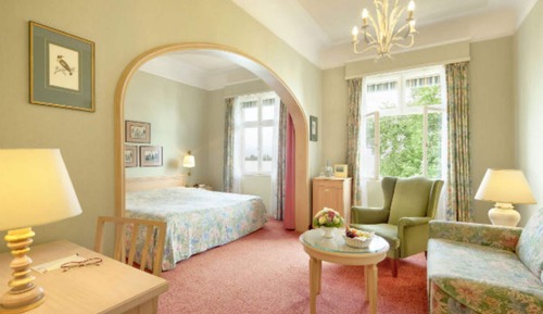 Junior Studio Suite
