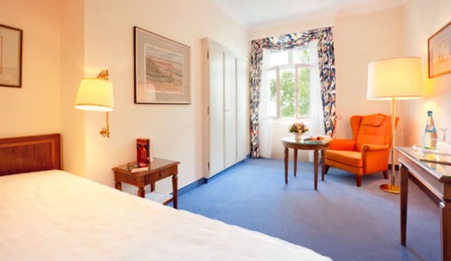 Single Room, Lake View